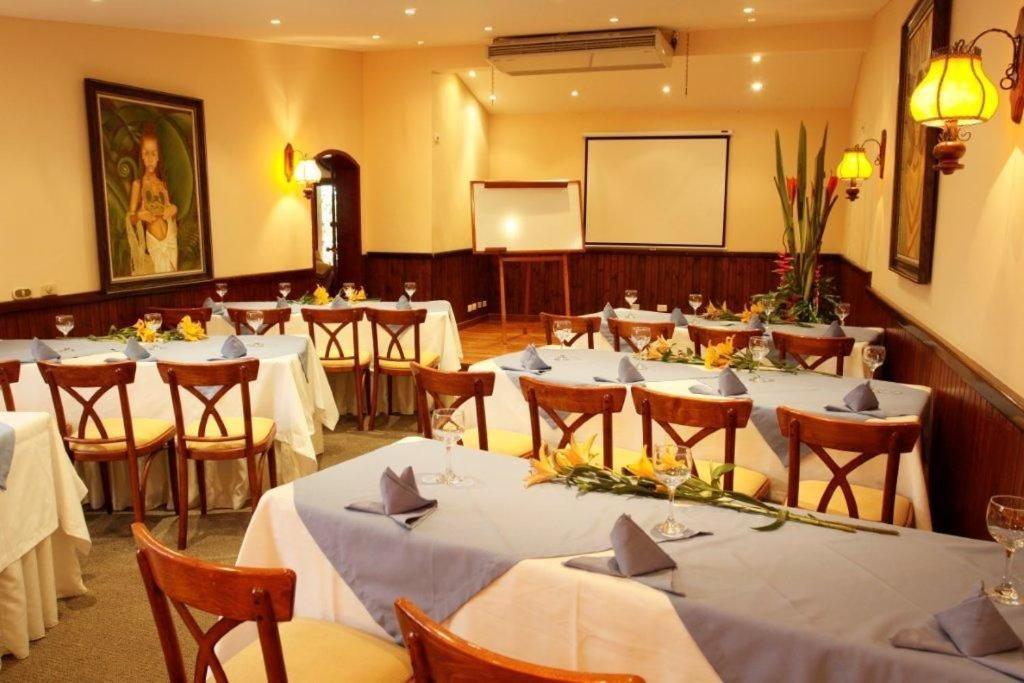 Casona Real Hotel ボゴタ エクステリア 写真